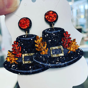 Pilgrim hat earrings