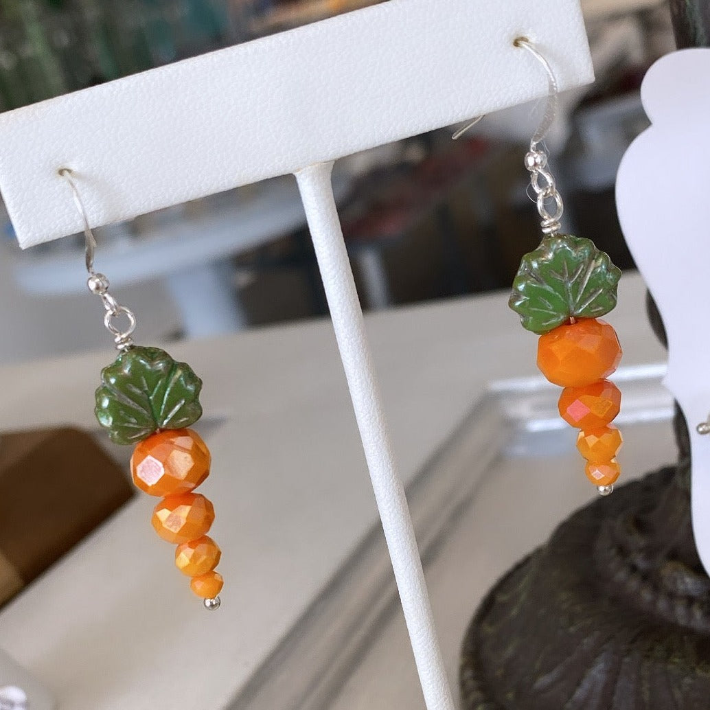 Carrot earrings
