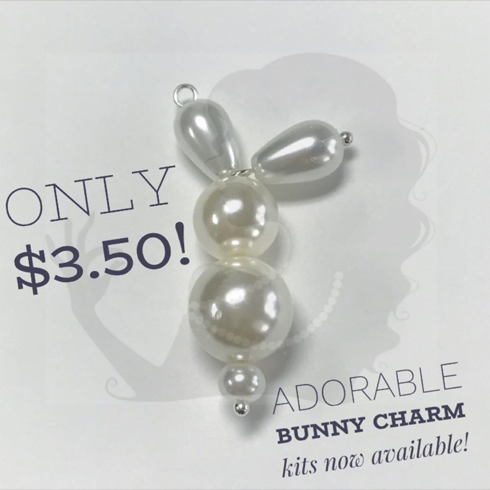 Bunny beaded charm/pendant