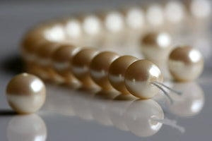 Pearl knotting class, Thursday 11/8/23, 11am-1pm